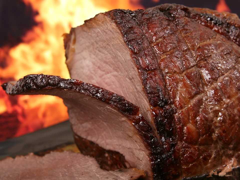 Poitrine de porc fumé