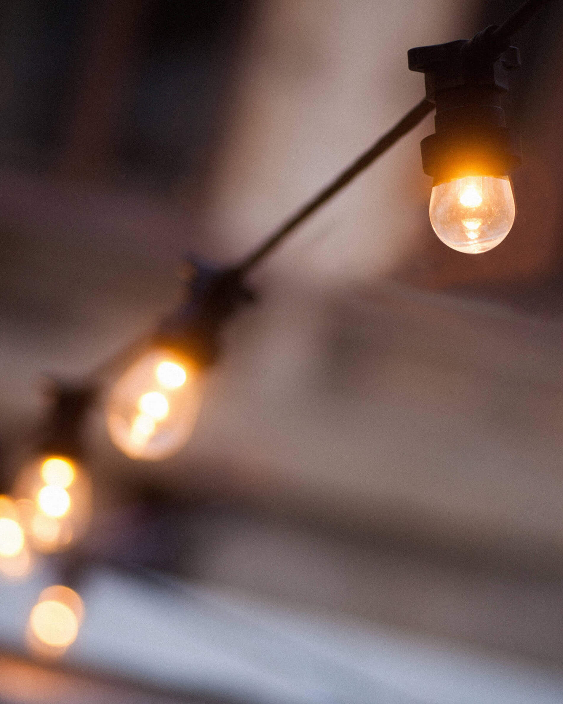 Grinalda redonda com filamento