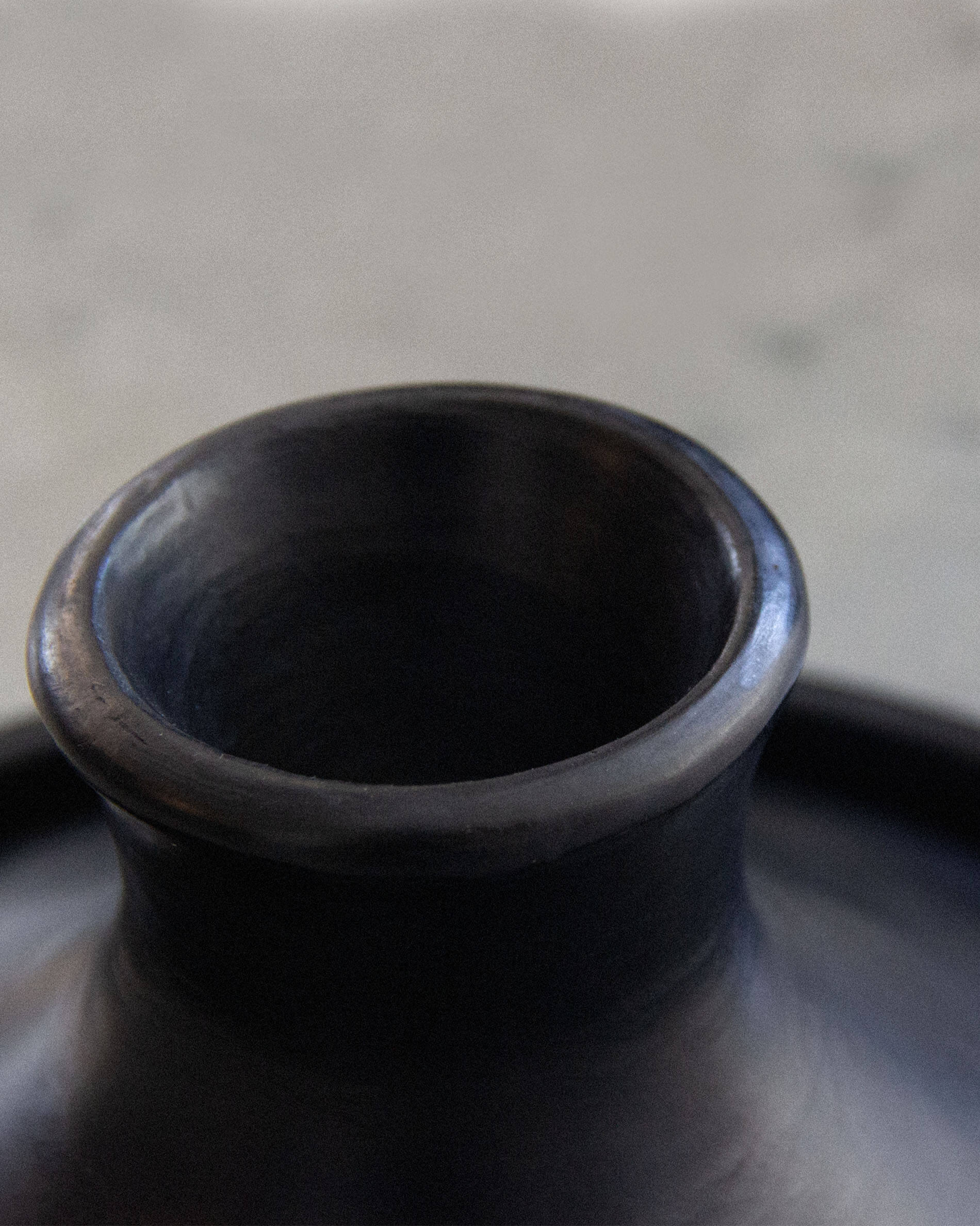 Tajine em barro preto Chamba