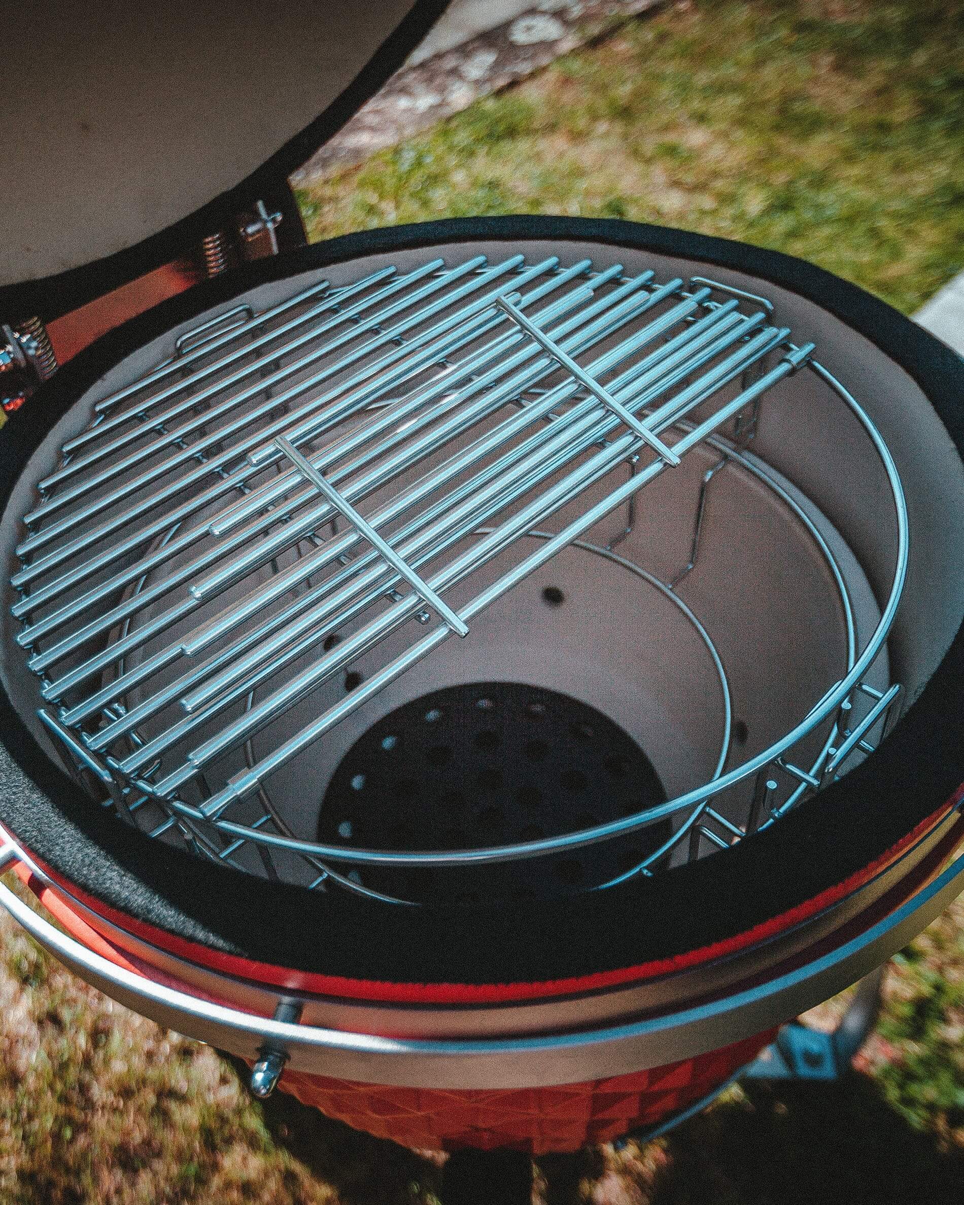 Sistema de suporte de grelha de cozedura em inox para kamado.